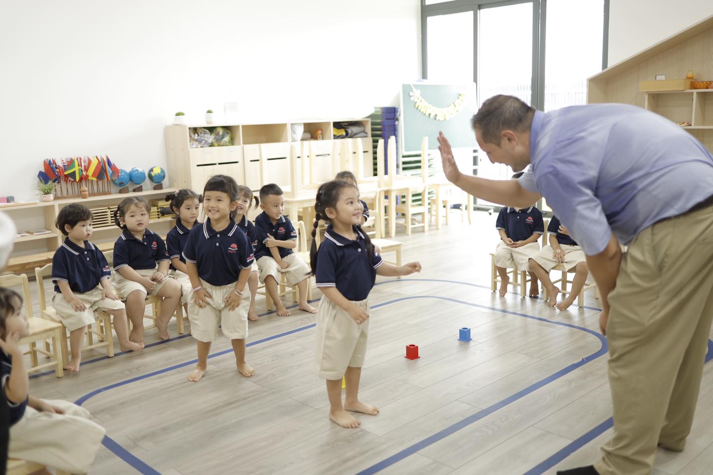 May Sản xuất đồng phục học sinh