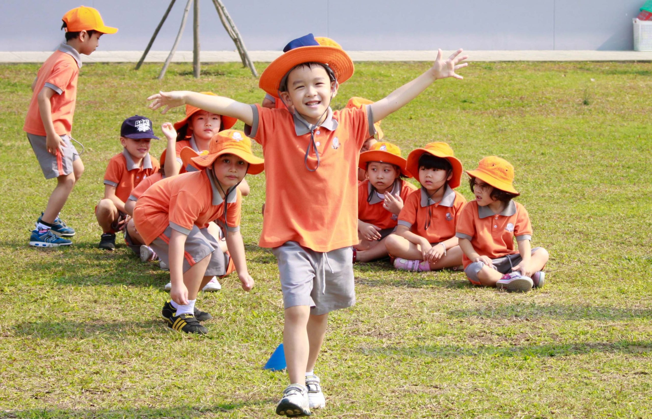 thiết kế đồng phục học sinh